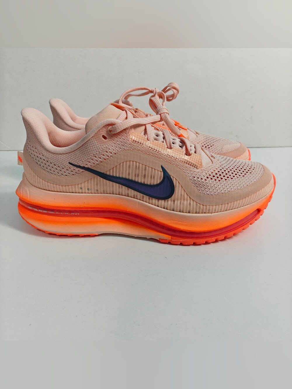 Nike Size 9.5 Men Pegasus Premium Washed Coral Gridiron Shoes II6308-600